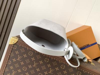 wholesale quality louis vuitton m28342 light gray